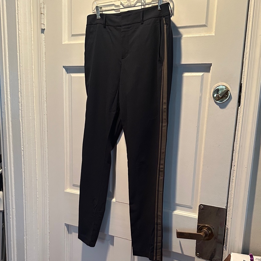Vince Woman’s Navy slacks
